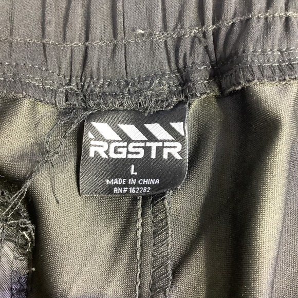 RGSTR Creative Dept. Men's Black Premium‎ Tech Stretch Cargo Pants Size L NWT - Picture 14 of 16